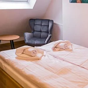 Rent Like - Szkolna Ii Apartament